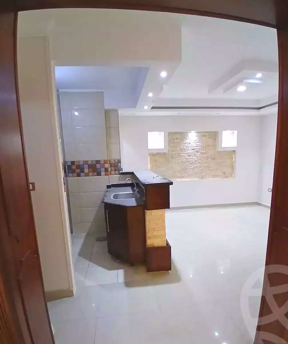 https://aqarmap.com.eg/ar/listing/6961395-for-sale-alexandria-el-mandara-alex-el-mandara-bahri-sidi-kamal-st