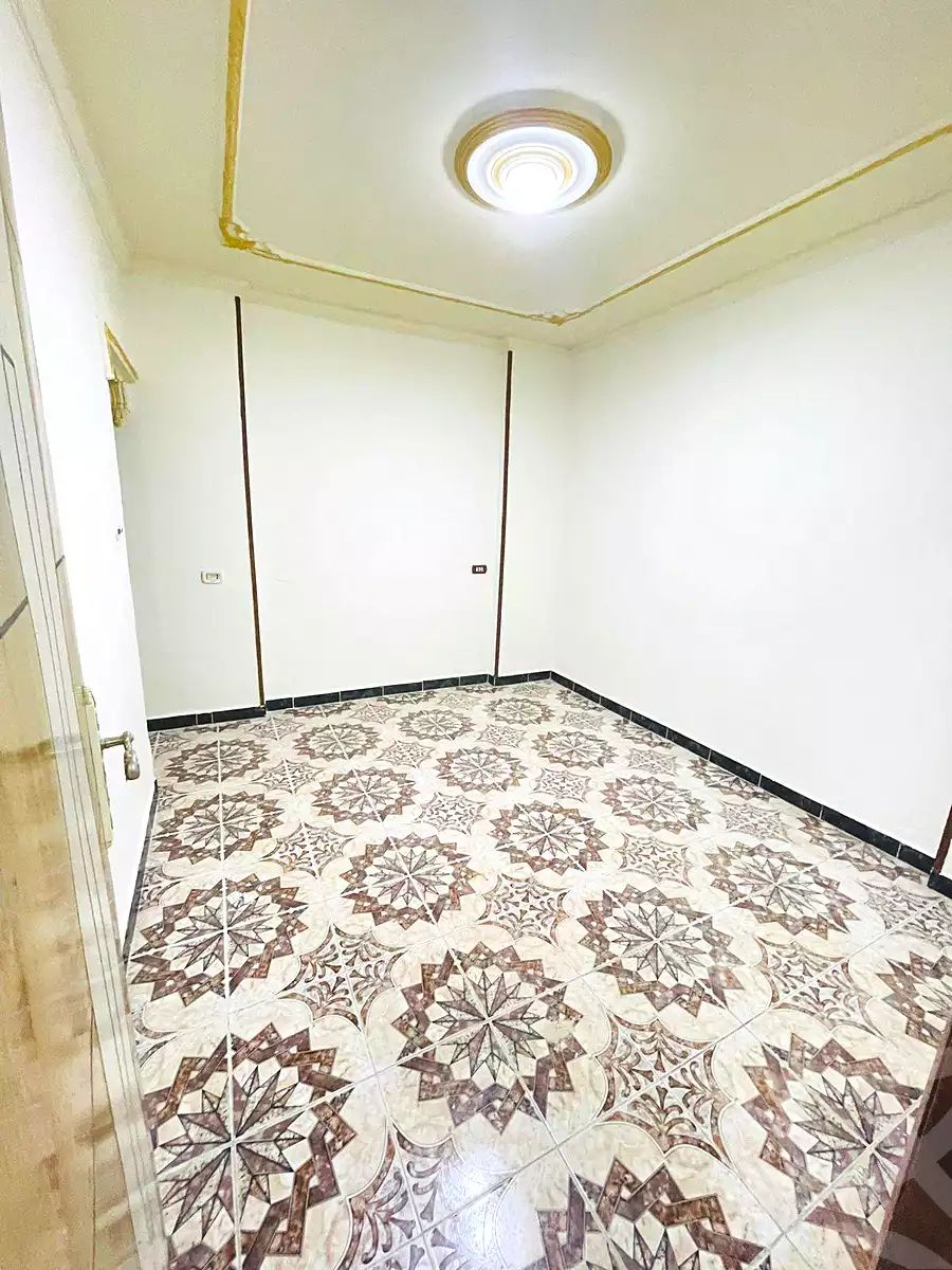 https://aqarmap.com.eg/ar/listing/6961997-for-sale-alexandria-lsywf-el-falki-street-16-el-eslah
