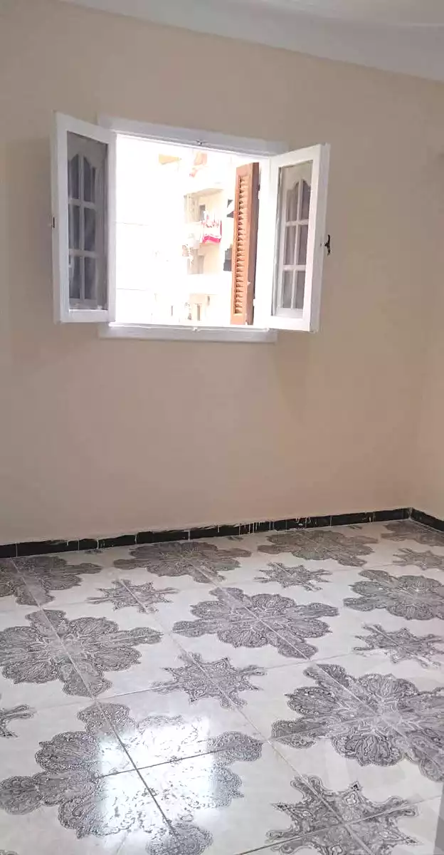 https://aqarmap.com.eg/ar/listing/6962096-for-sale-alexandria-al-agamy-el-hanouvel-el-kholafaa-el-rashdeen-st
