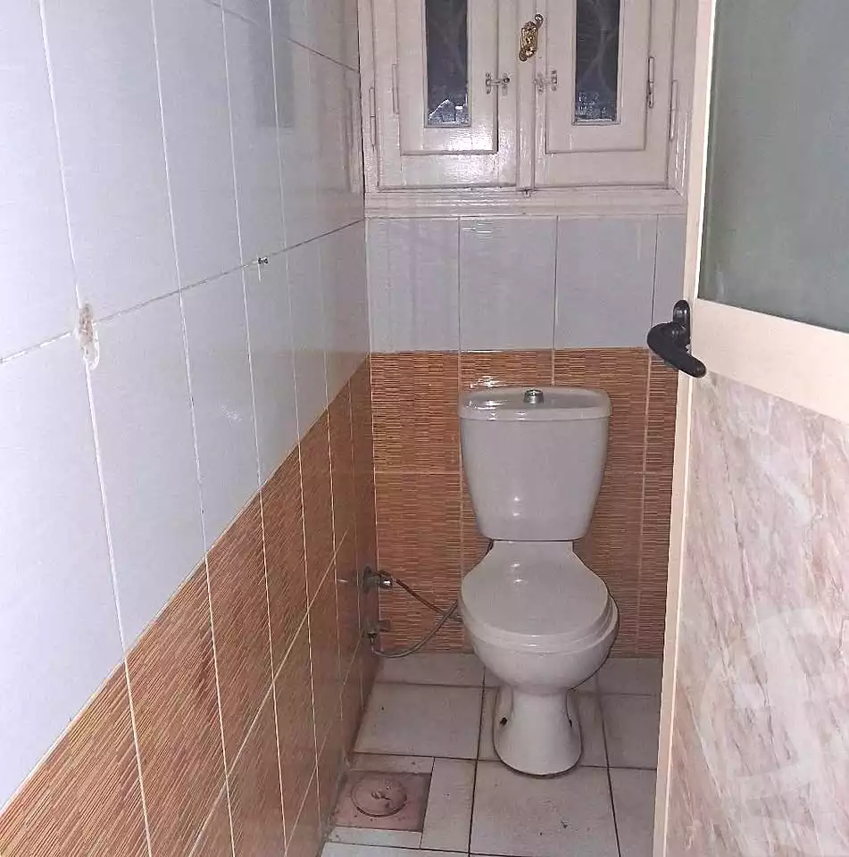 https://aqarmap.com.eg/en/listing/6962104-for-rent-alexandria-sydy-bshr