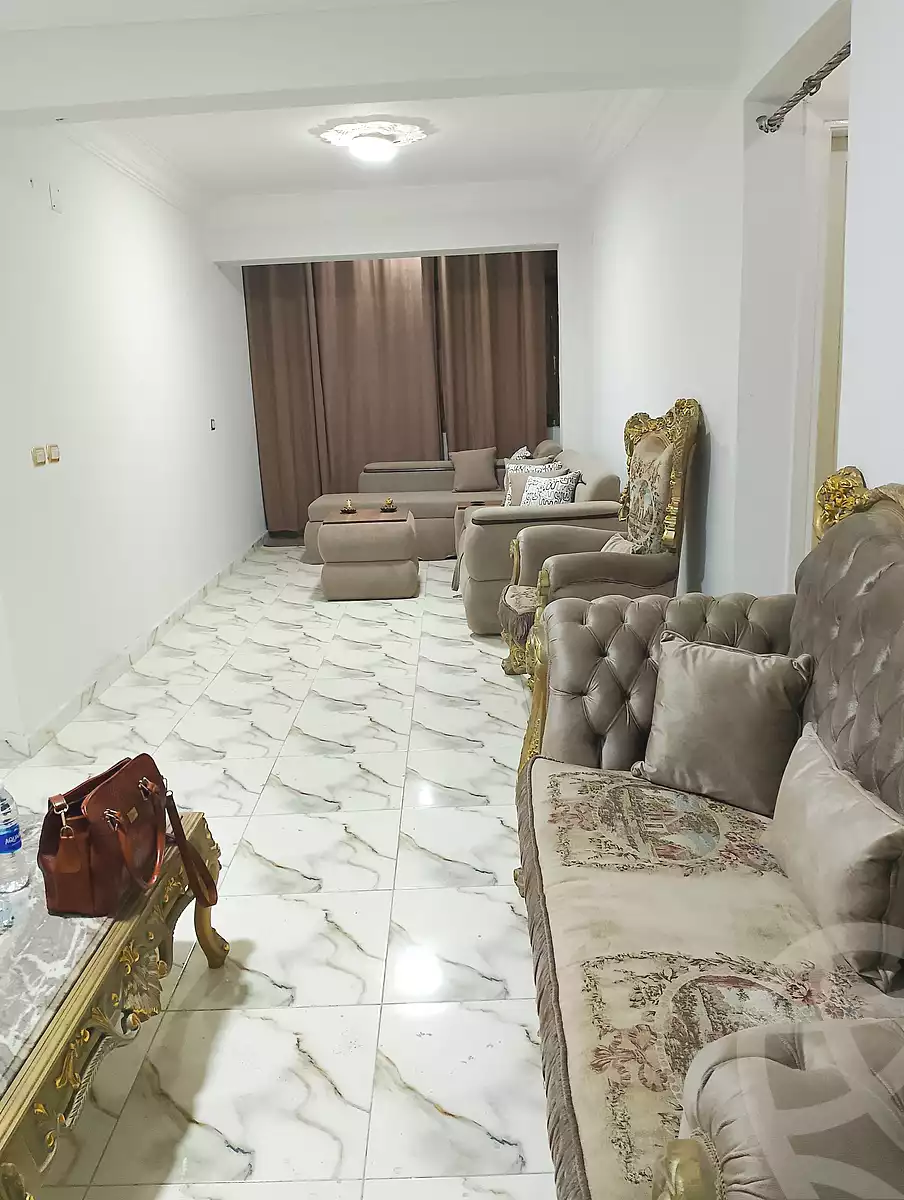 https://aqarmap.com.eg/ar/listing/6962285-for-sale-alexandria-al-agamy-bw-ywsf