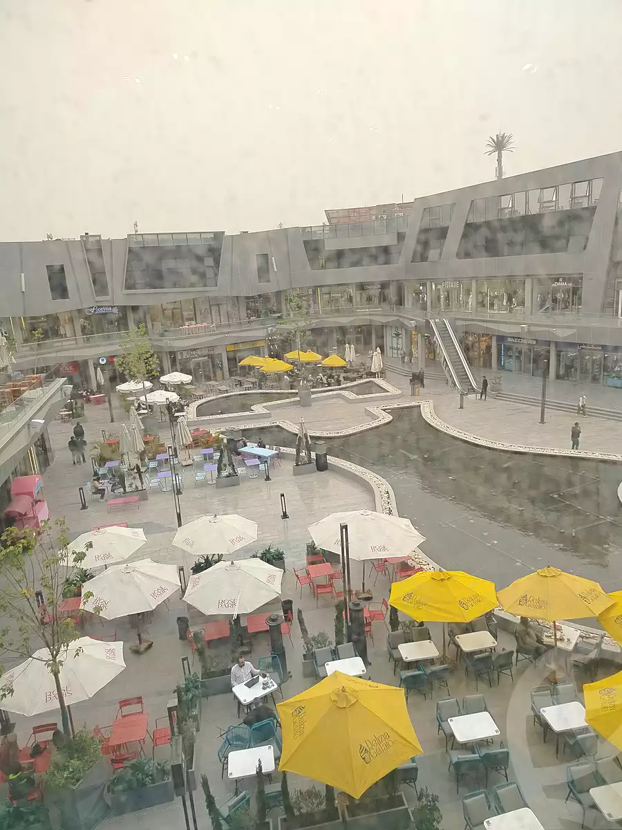https://aqarmap.com.eg/ar/listing/6962284-for-rent-cairo-new-cairo-lrhb-city-malls-and-markets
