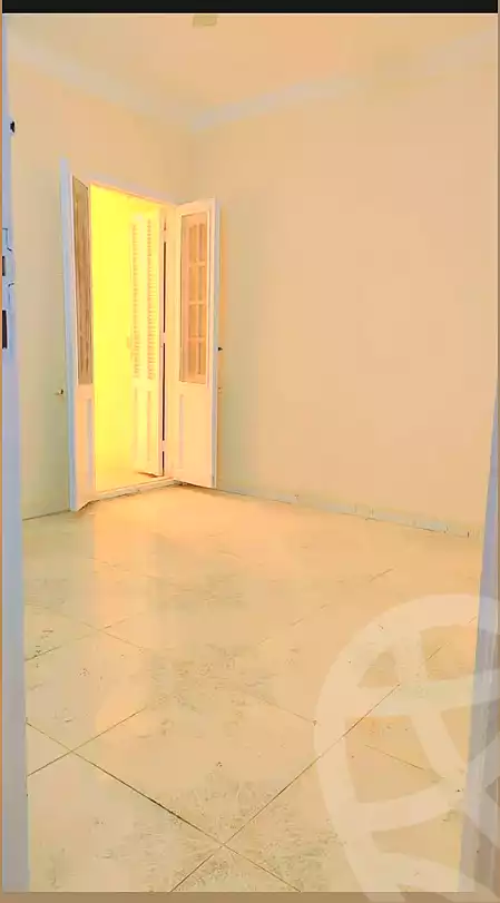 https://aqarmap.com.eg/en/listing/6962333-for-sale-cairo-el-haram-el-maryotya-sefara-st