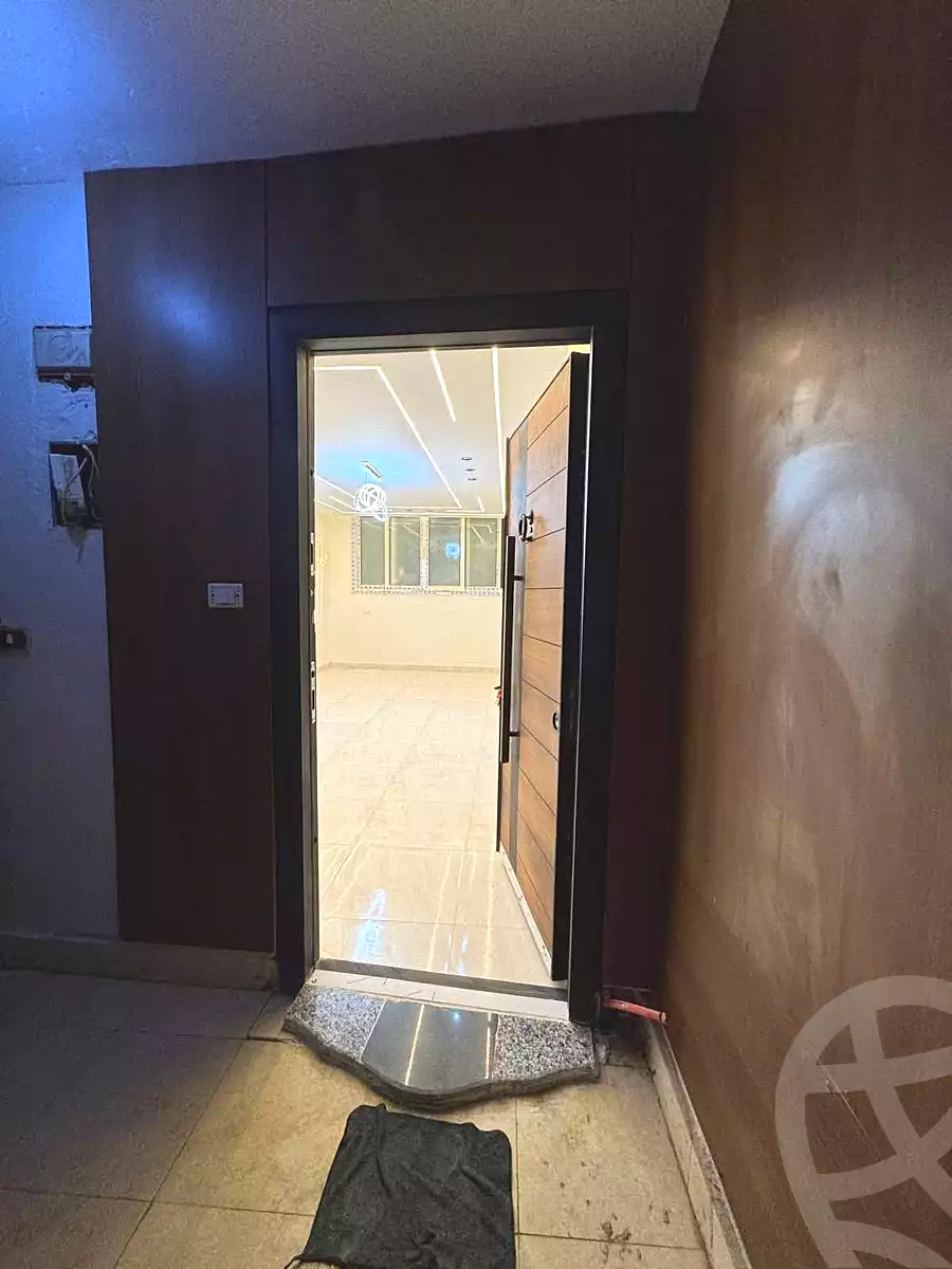 https://aqarmap.com.eg/ar/listing/6962395-for-sale-cairo-elnozha-Streettt-27