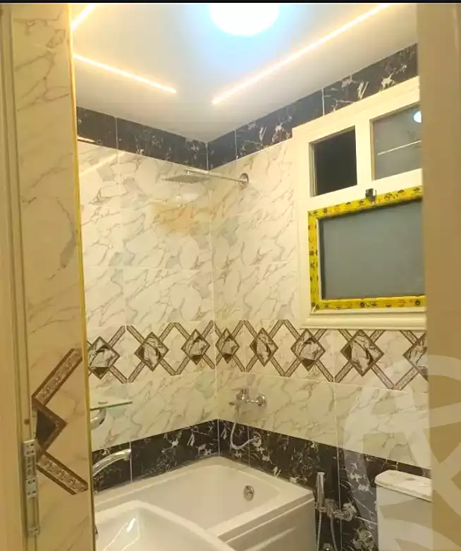 https://aqarmap.com.eg/en/listing/6962467-for-sale-cairo-elnozha-Streettt-27