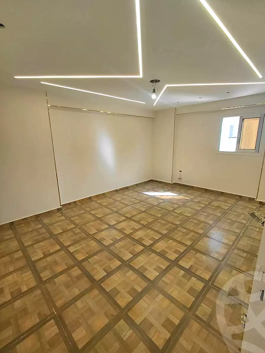 https://aqarmap.com.eg/ar/listing/6962744-for-sale-alexandria-sydy-bshr-sydy-bshr-bhry-khalil-hamada-st