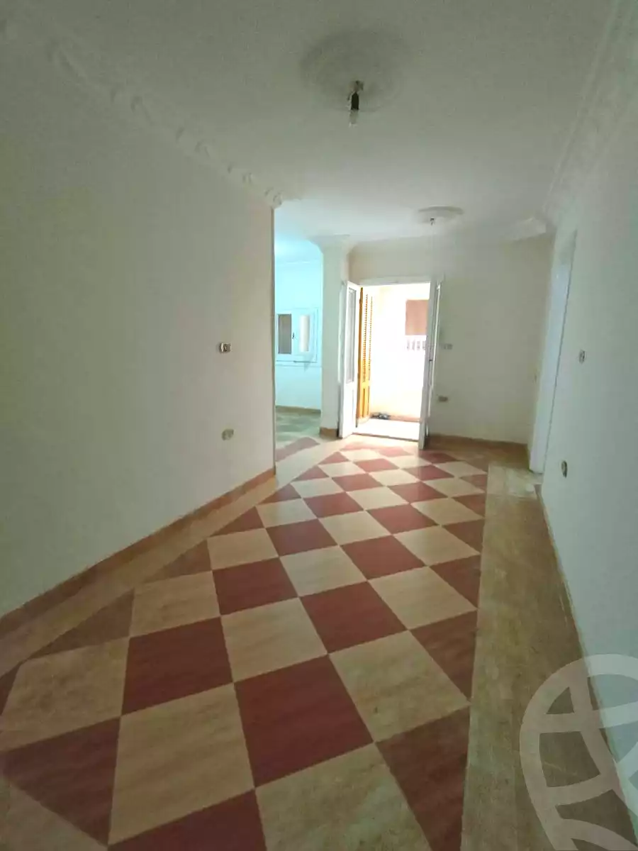 https://aqarmap.com.eg/ar/listing/6963439-for-sale-alexandria-al-agamy-lbytsh-shahr-al-assal-st