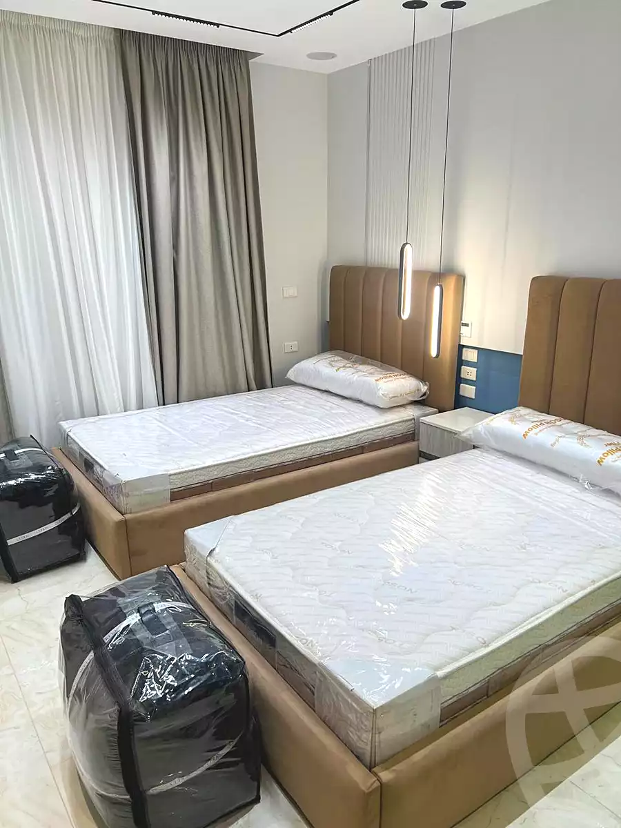 https://aqarmap.com.eg/en/listing/6963766-for-rent-cairo-new-cairo-compounds-hyde-park-centre-ville-hyde-park