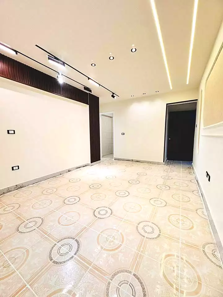 https://aqarmap.com.eg/ar/listing/6963976-for-sale-alexandria-al-agamy-shataa-el-nakheel