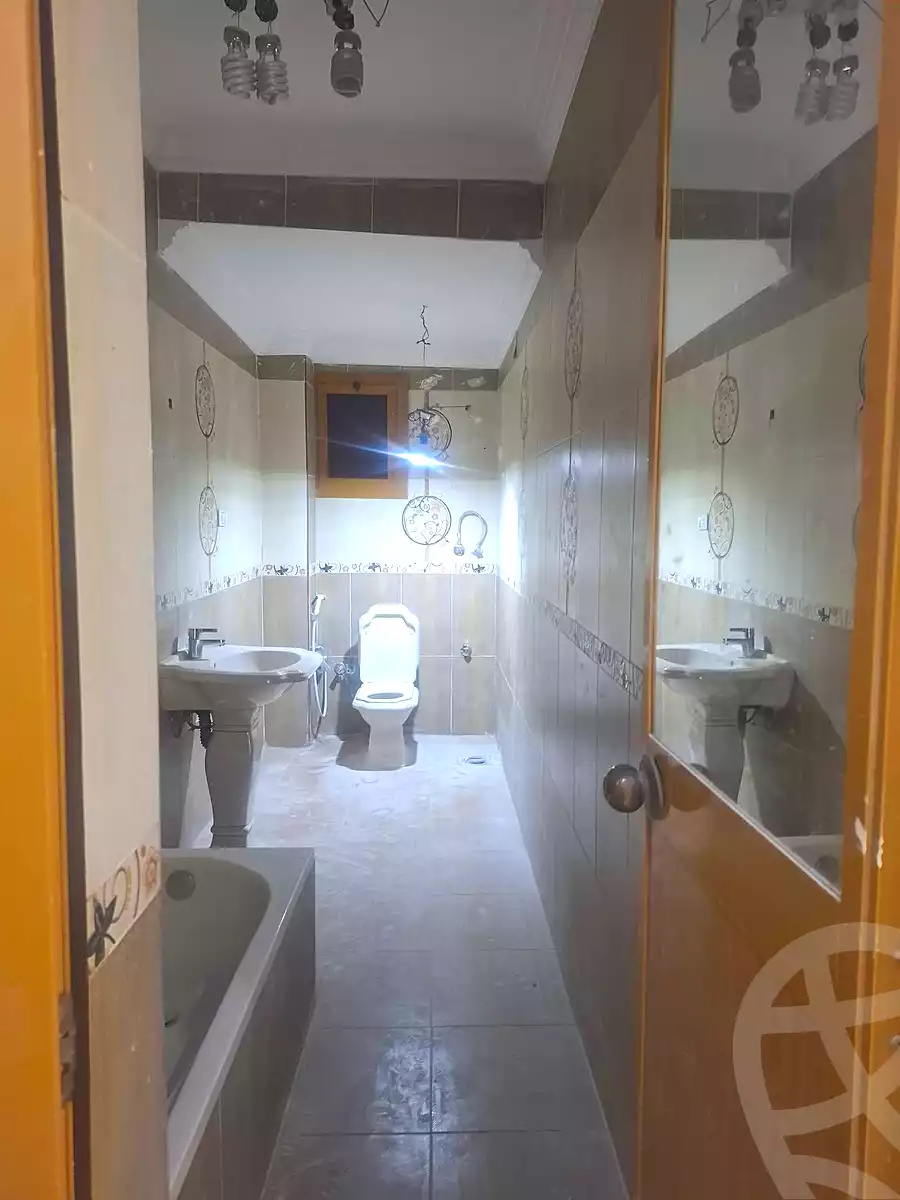https://aqarmap.com.eg/ar/listing/6964163-for-sale-cairo-helwan-helwan-el-sharkeya-thabit-basha-st