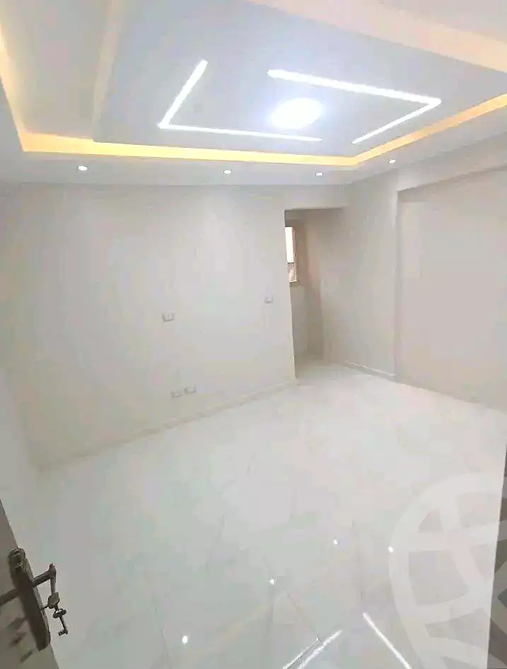 https://aqarmap.com.eg/en/listing/6964631-for-sale-alexandria-sydy-bshr-sydy-bshr-bhry-street-16