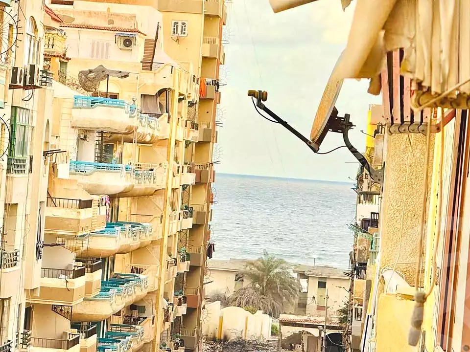 https://aqarmap.com.eg/ar/listing/6964865-for-sale-alexandria-al-agamy-shataa-el-nakheel