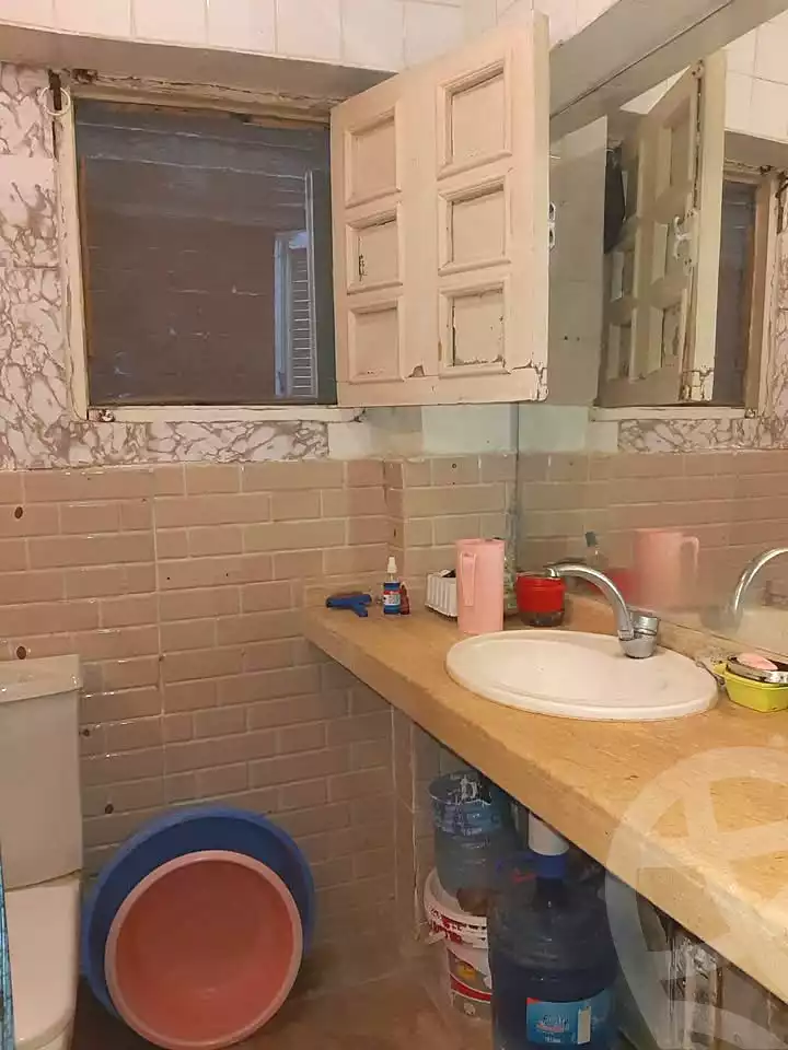 https://aqarmap.com.eg/ar/listing/6964890-for-sale-alexandria-al-agamy-el-hanouvel-al-haded-we-al-soulb-st