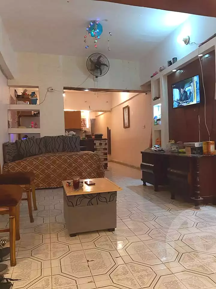 https://aqarmap.com.eg/ar/listing/6964890-for-sale-alexandria-al-agamy-el-hanouvel-al-haded-we-al-soulb-st