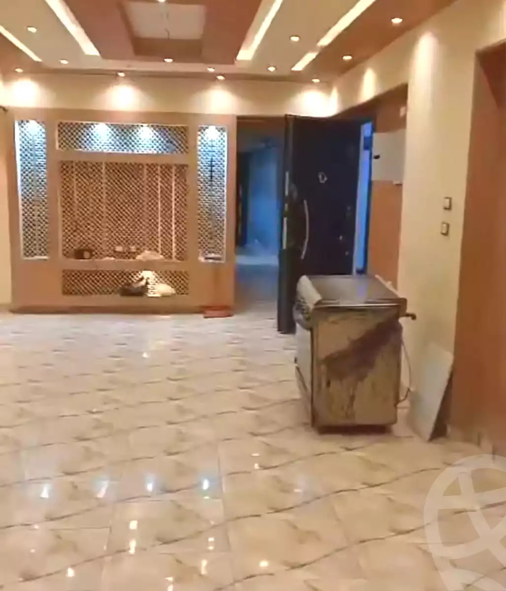 https://aqarmap.com.eg/en/listing/6964990-for-sale-qalyubia-shubra-el-khaima