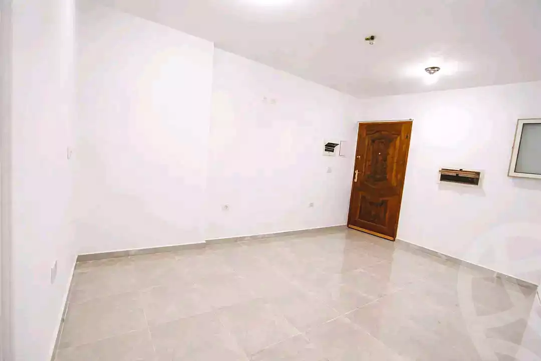 https://aqarmap.com.eg/ar/listing/6965155-for-sale-cairo-ain-shams-ain-shams-el-sharkia-abd-el-moneim-masoud-st