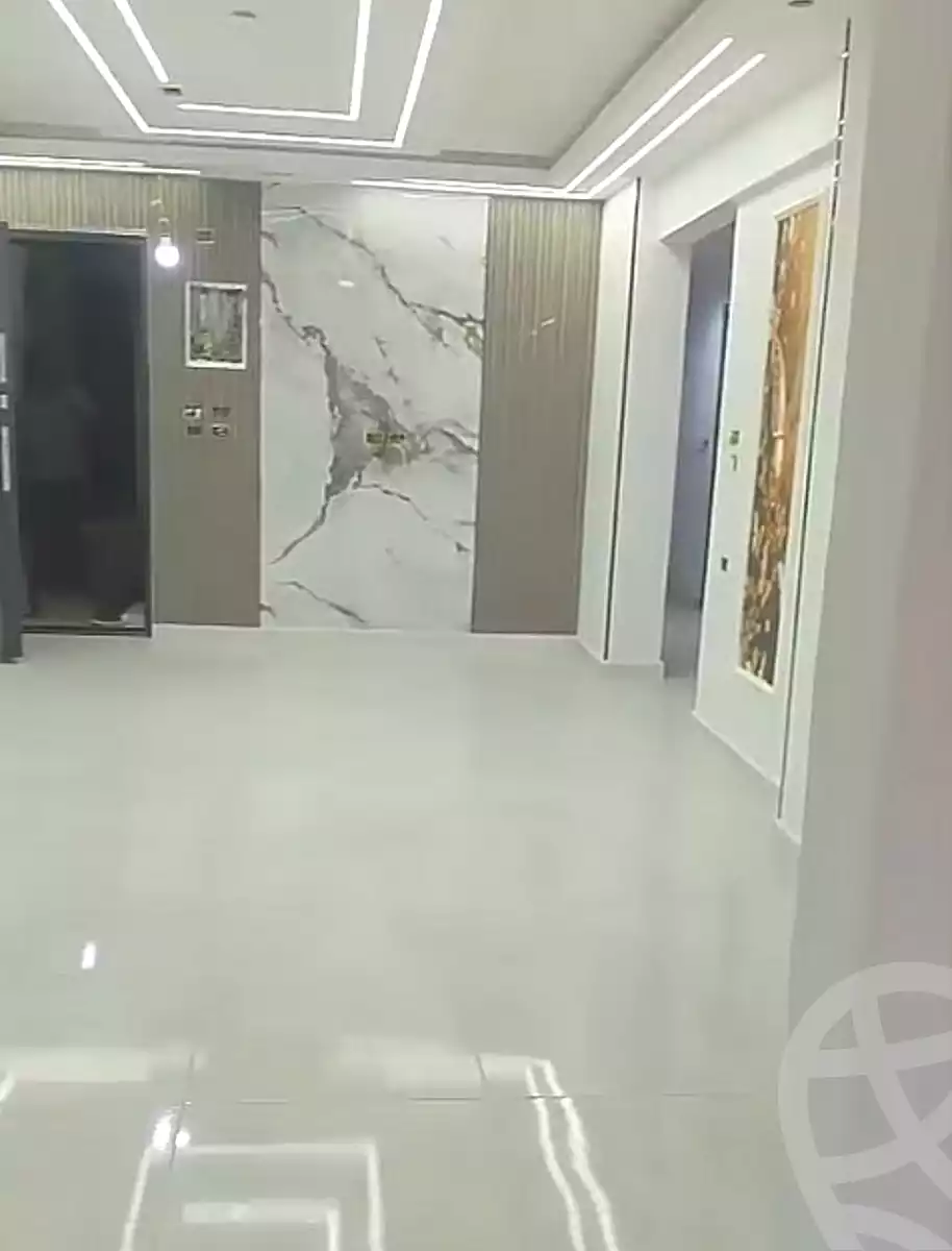 https://aqarmap.com.eg/ar/listing/6965303-for-sale-cairo-nozha-2-el-khamseen-st