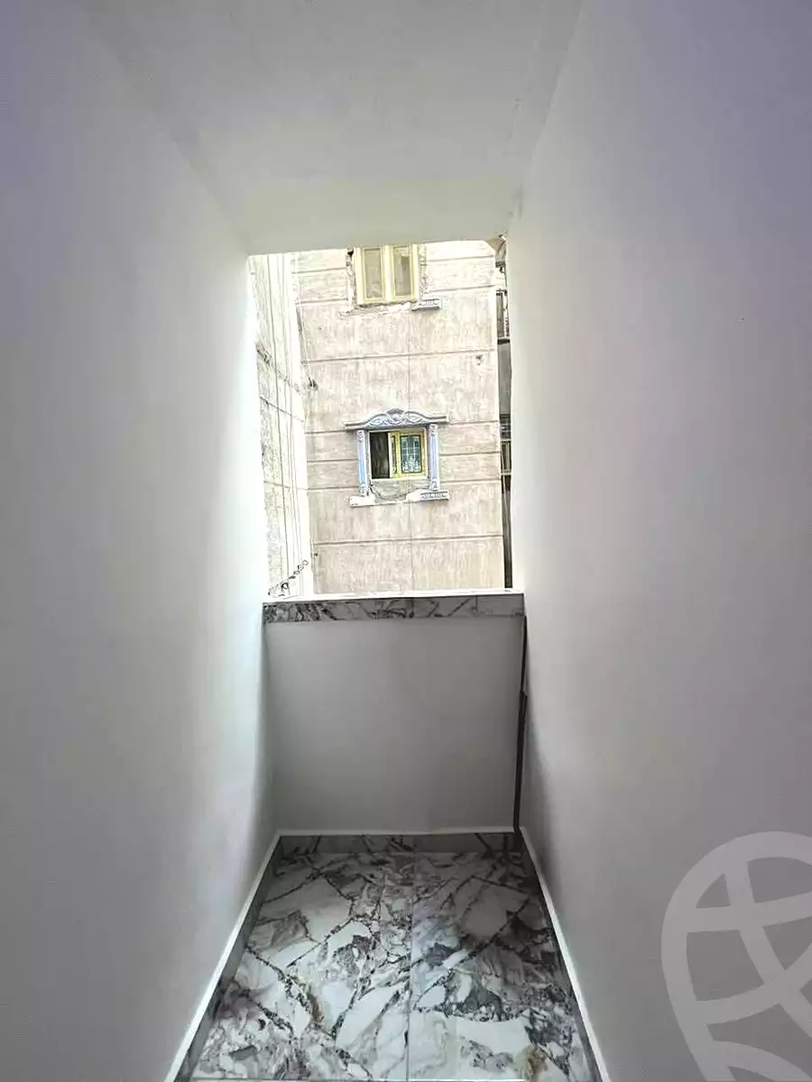 https://aqarmap.com.eg/ar/listing/6965346-for-sale-alexandria-al-agamy-lbytsh-al-kaada-st