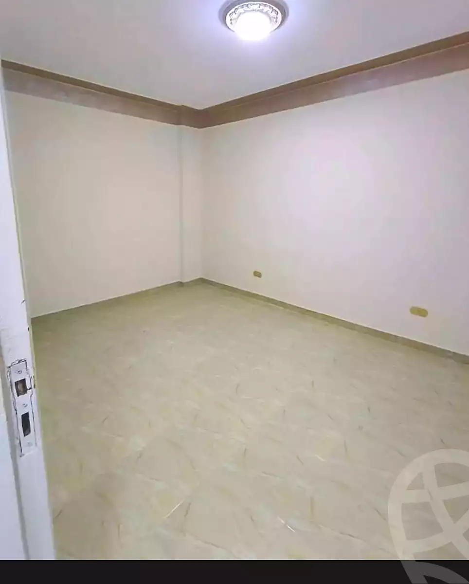 https://aqarmap.com.eg/ar/listing/6965445-for-sale-alexandria-lsywf-el-seyouf-qebly-el-ras-el-souda