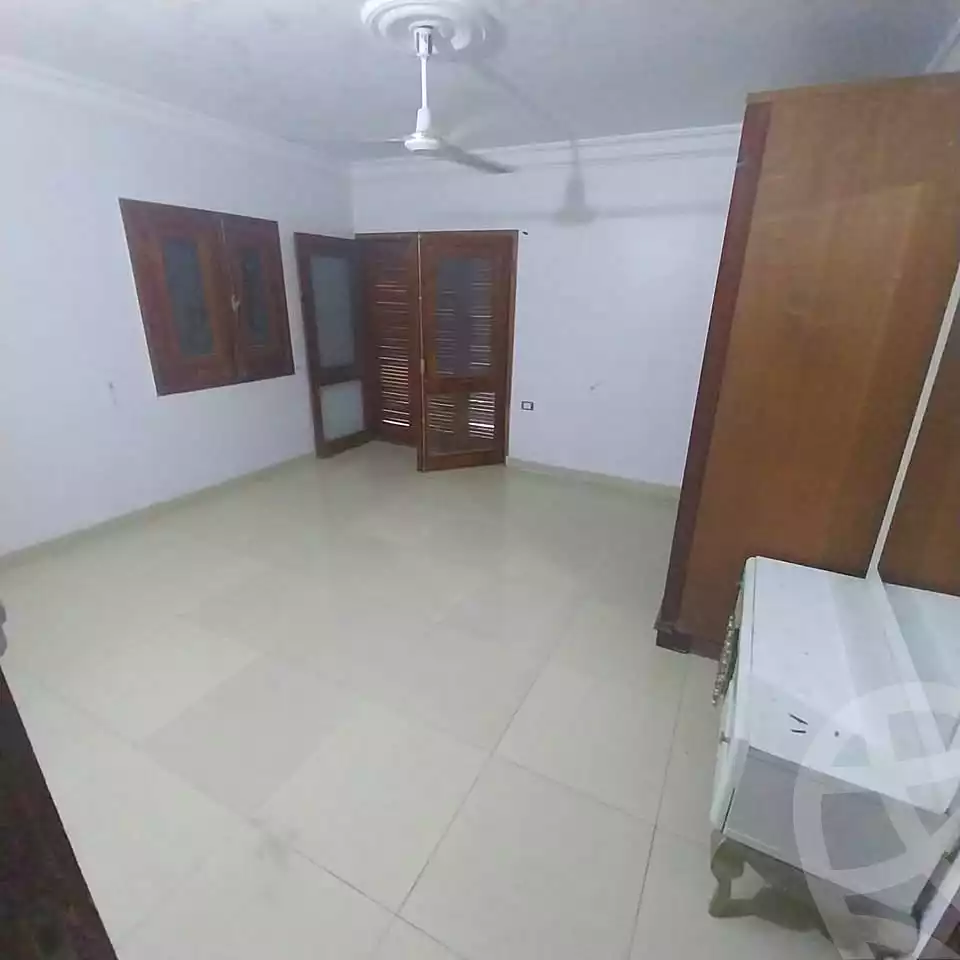 https://aqarmap.com.eg/ar/listing/6965463-for-sale-alexandria-al-agamy-lbytsh-el-hanafeya-st