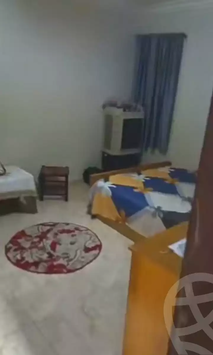https://aqarmap.com.eg/ar/listing/6965489-for-sale-cairo-ljyz-shareaa-morad  charel degol