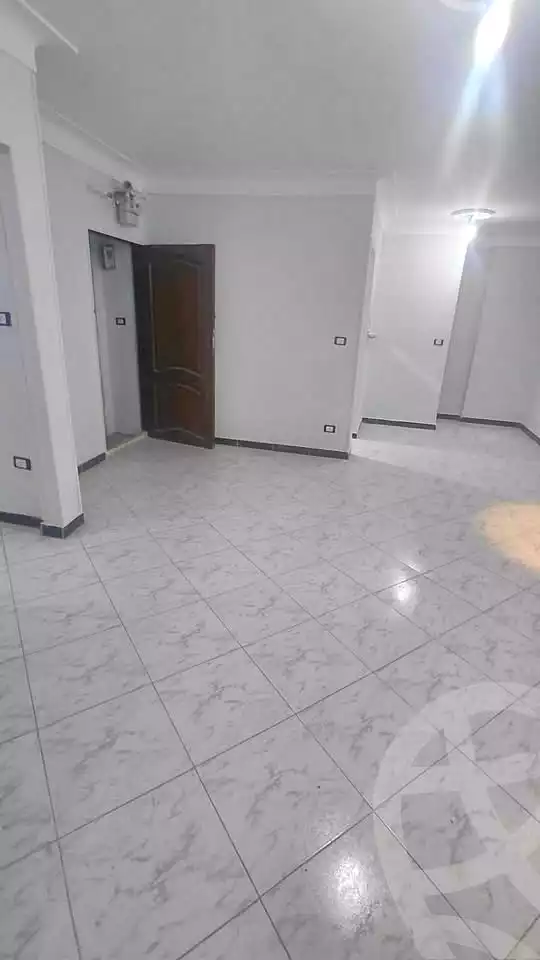 https://aqarmap.com.eg/ar/listing/6965655-for-sale-alexandria-sydy-bshr-sydy-bshr-bhry-shr-mhmd-njyb