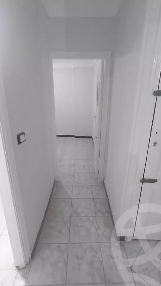 https://aqarmap.com.eg/ar/listing/6965655-for-sale-alexandria-sydy-bshr-sydy-bshr-bhry-shr-mhmd-njyb