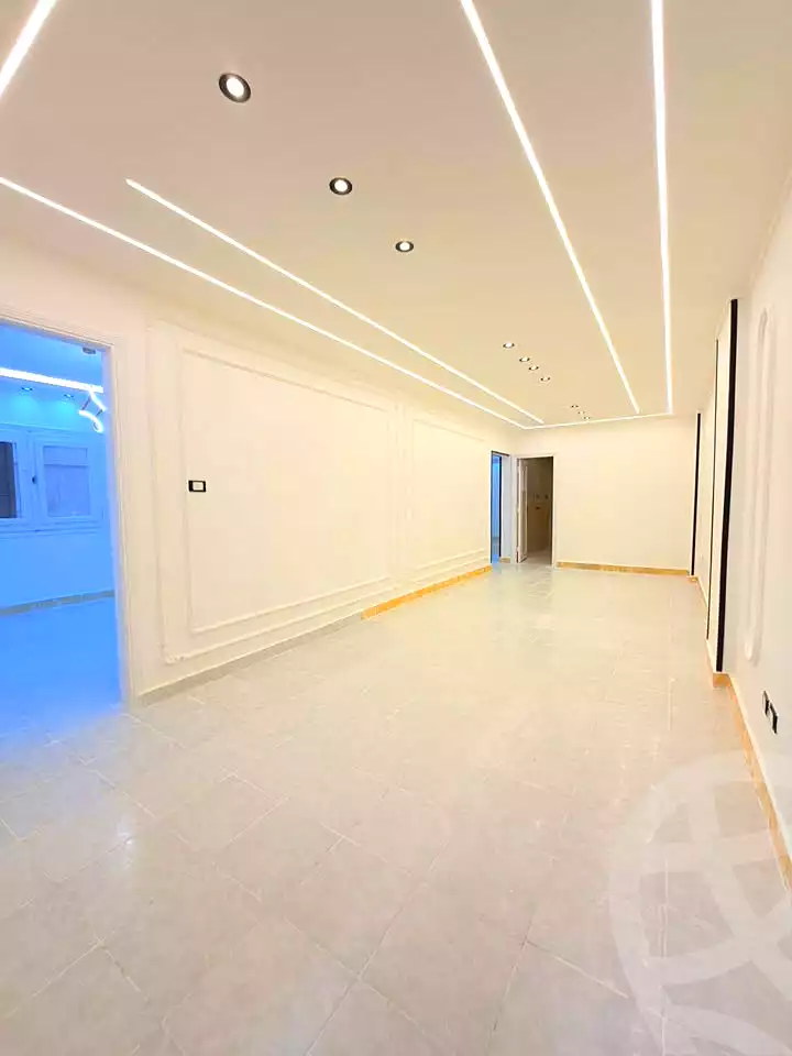 https://aqarmap.com.eg/ar/listing/6965758-for-sale-alexandria-al-agamy-shataa-el-nakheel