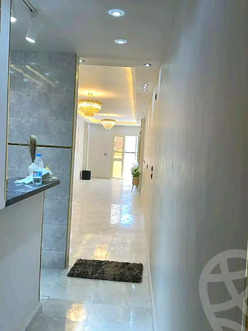 https://aqarmap.com.eg/ar/listing/6965898-for-sale-cairo-ain-shams-ahmed-esmat-st