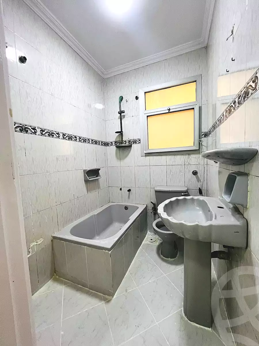https://aqarmap.com.eg/en/listing/6966267-for-sale-alexandria-al-agamy-shataa-el-nakheel