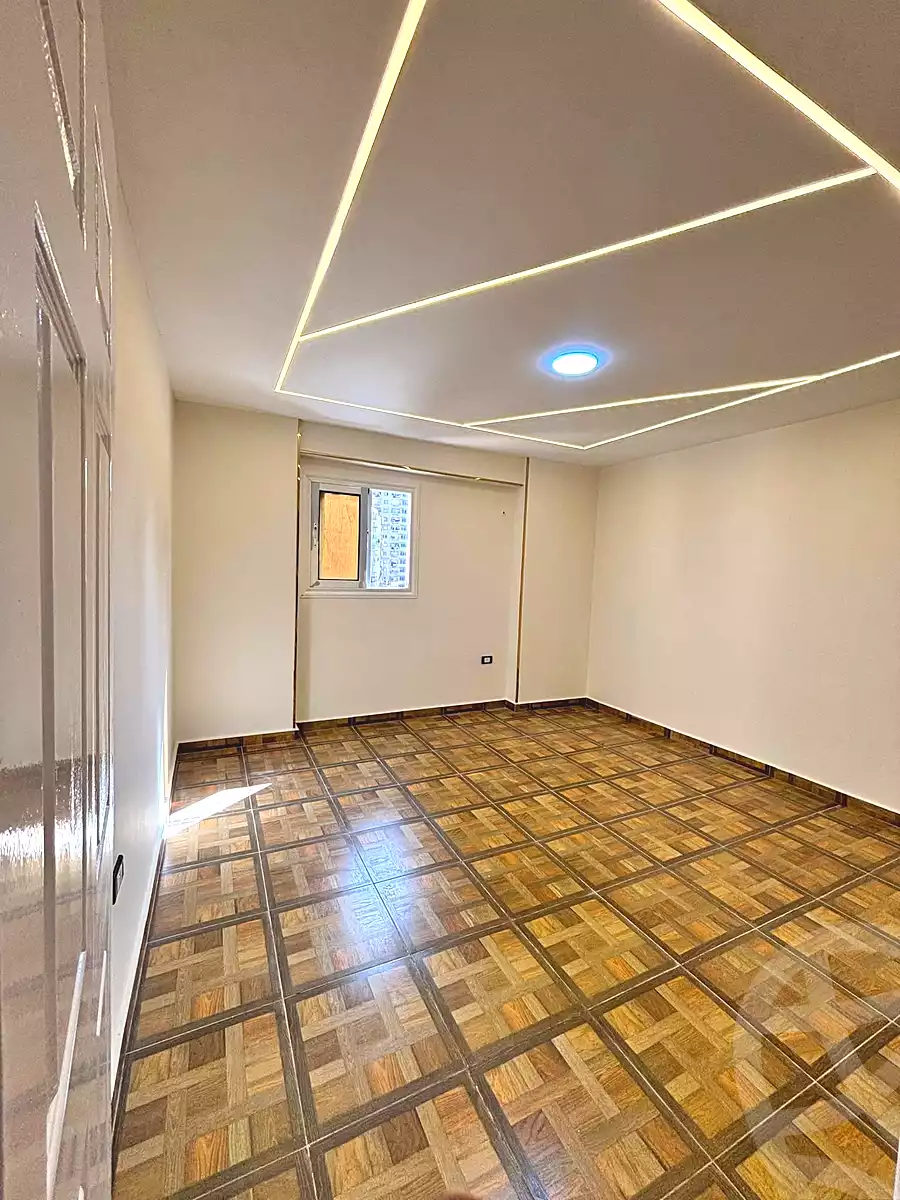 https://aqarmap.com.eg/ar/listing/6966519-for-sale-alexandria-sydy-bshr-sydy-bshr-bhry-khalil-hamada-st