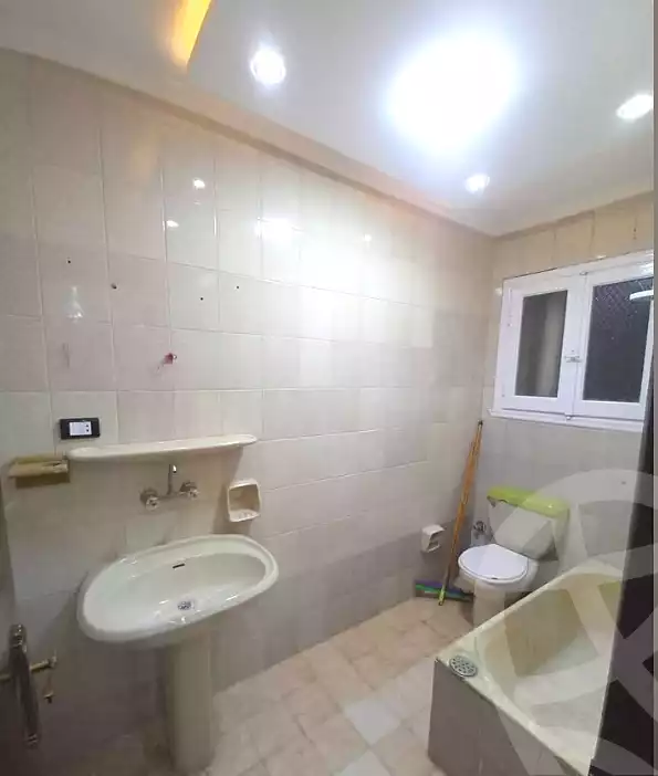 https://aqarmap.com.eg/en/listing/6966776-for-sale-alexandria-al-agamy-lbytsh-bianchiii