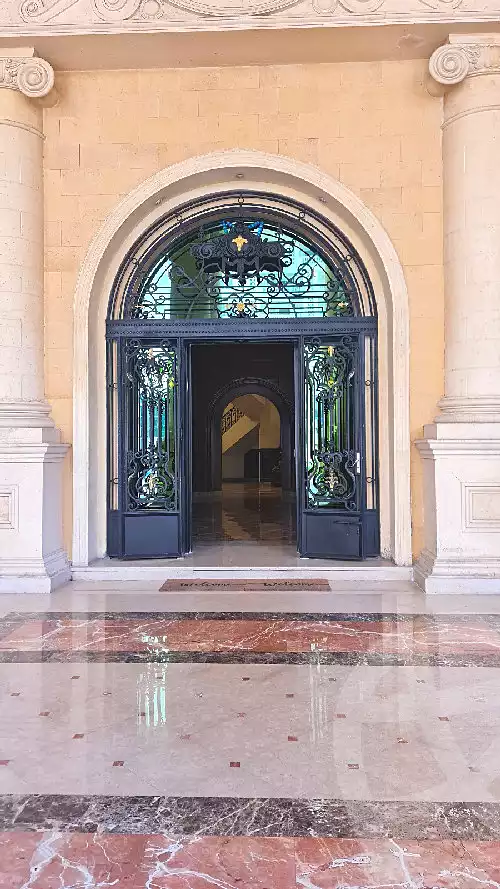 https://aqarmap.com.eg/ar/listing/6967563-for-sale-alexandria-kafr-abdo-sant-square-st