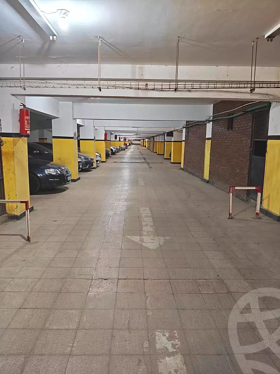 https://aqarmap.com.eg/ar/listing/6967846-for-sale-cairo-nasr-city-abbas-el-akkad