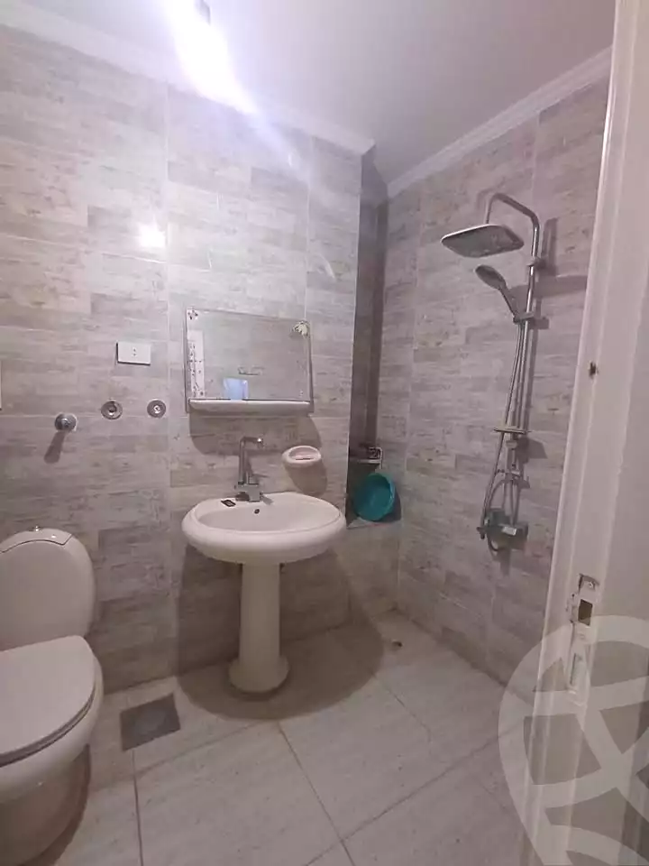 https://aqarmap.com.eg/ar/listing/6969872-for-sale-alexandria-miami-shr-jml-bd-lnsr