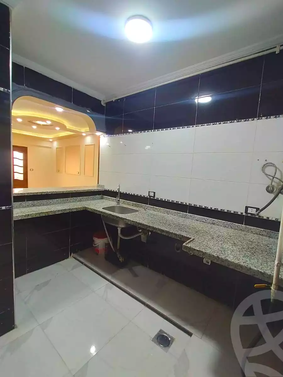 https://aqarmap.com.eg/en/listing/6969900-for-sale-alexandria-lsywf-el-falki
