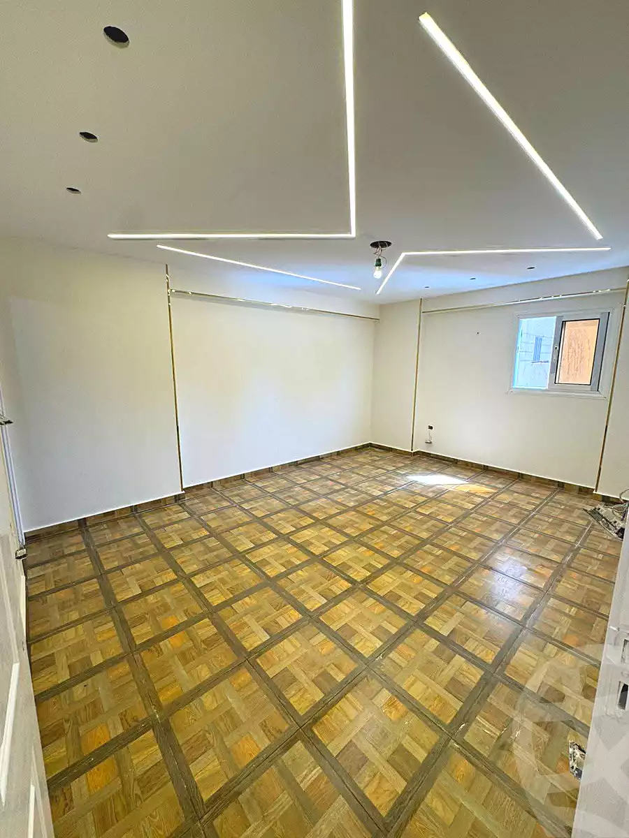 https://aqarmap.com.eg/ar/listing/6970008-for-sale-alexandria-sydy-bshr-sydy-bshr-bhry-khalil-hamada-st