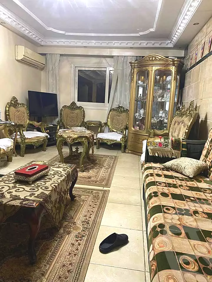 https://aqarmap.com.eg/ar/listing/6970009-for-sale-cairo-el-haram-shareaa-khatem-el-morsalen