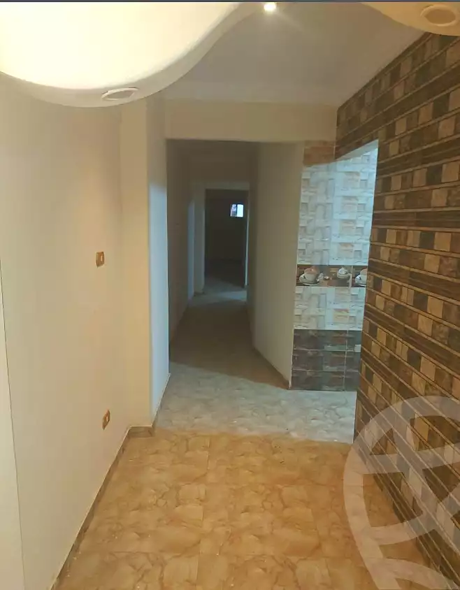 https://aqarmap.com.eg/ar/listing/6970114-for-sale-cairo-helwan-helwan-el-sharkeya-el-maraghi-st