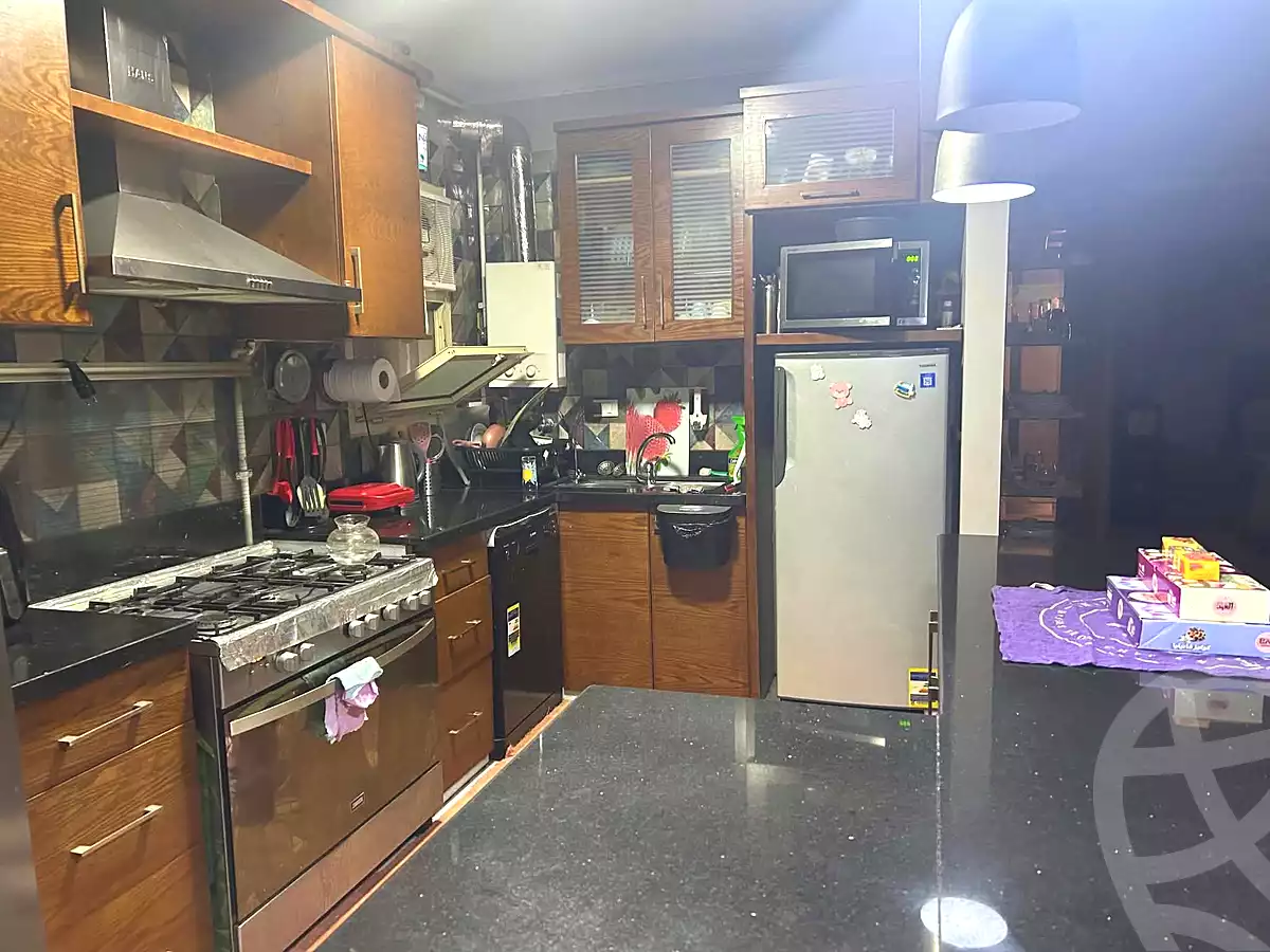 https://aqarmap.com.eg/ar/listing/6970281-for-sale-cairo-shoubra-rod-el-farag