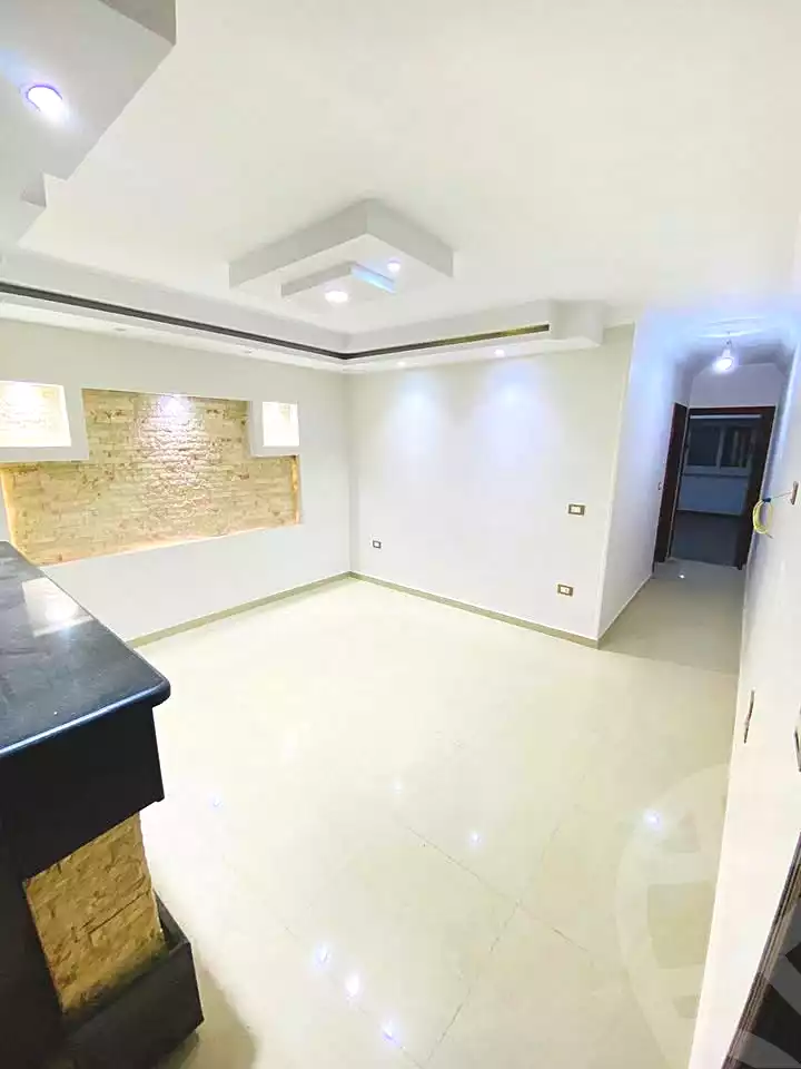 https://aqarmap.com.eg/en/listing/6970486-for-sale-alexandria-el-mandara-alex-el-mandara-bahri-sidi-kamal-st