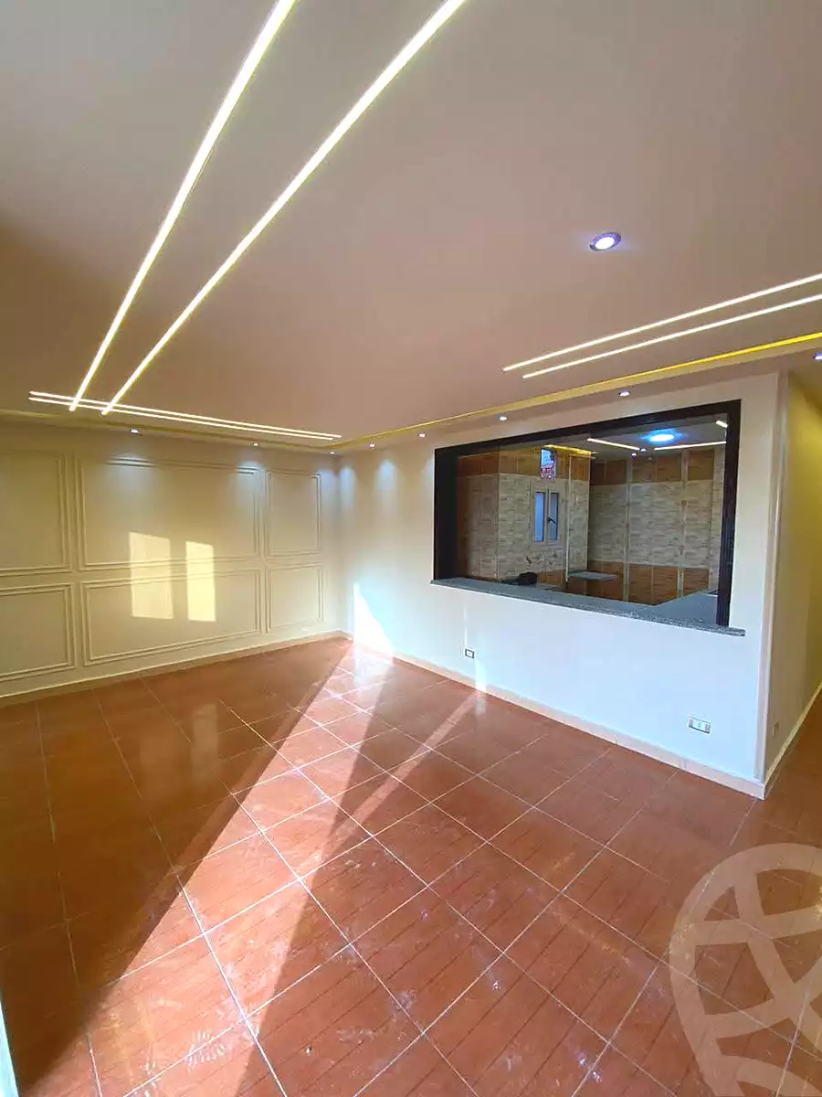 https://aqarmap.com.eg/ar/listing/6970652-for-sale-alexandria-al-agamy-lbytsh-mohamed-el-fardi-st