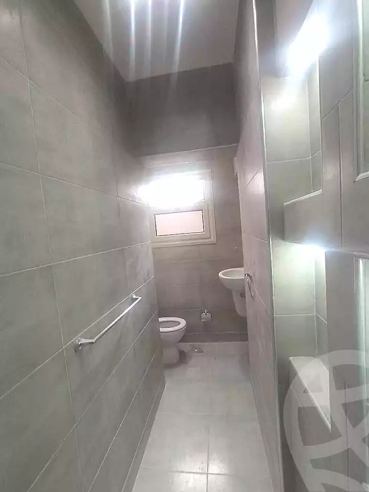 https://aqarmap.com.eg/ar/listing/6970656-for-rent-alexandria-lsywf-gamila-city-compound