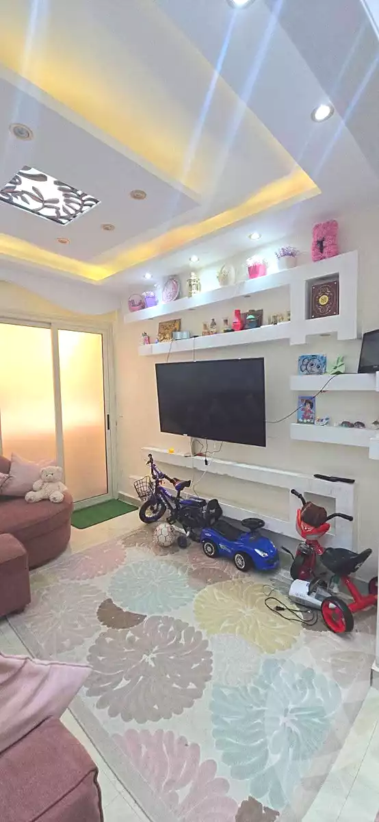 https://aqarmap.com.eg/ar/listing/6970752-for-sale-alexandria-camp-cesar