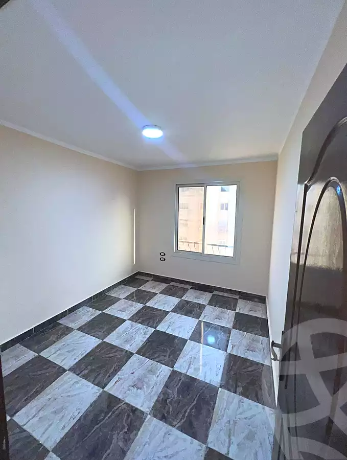 https://aqarmap.com.eg/ar/listing/6970803-for-sale-cairo-el-haram-shareaa-khatem-el-morsalen