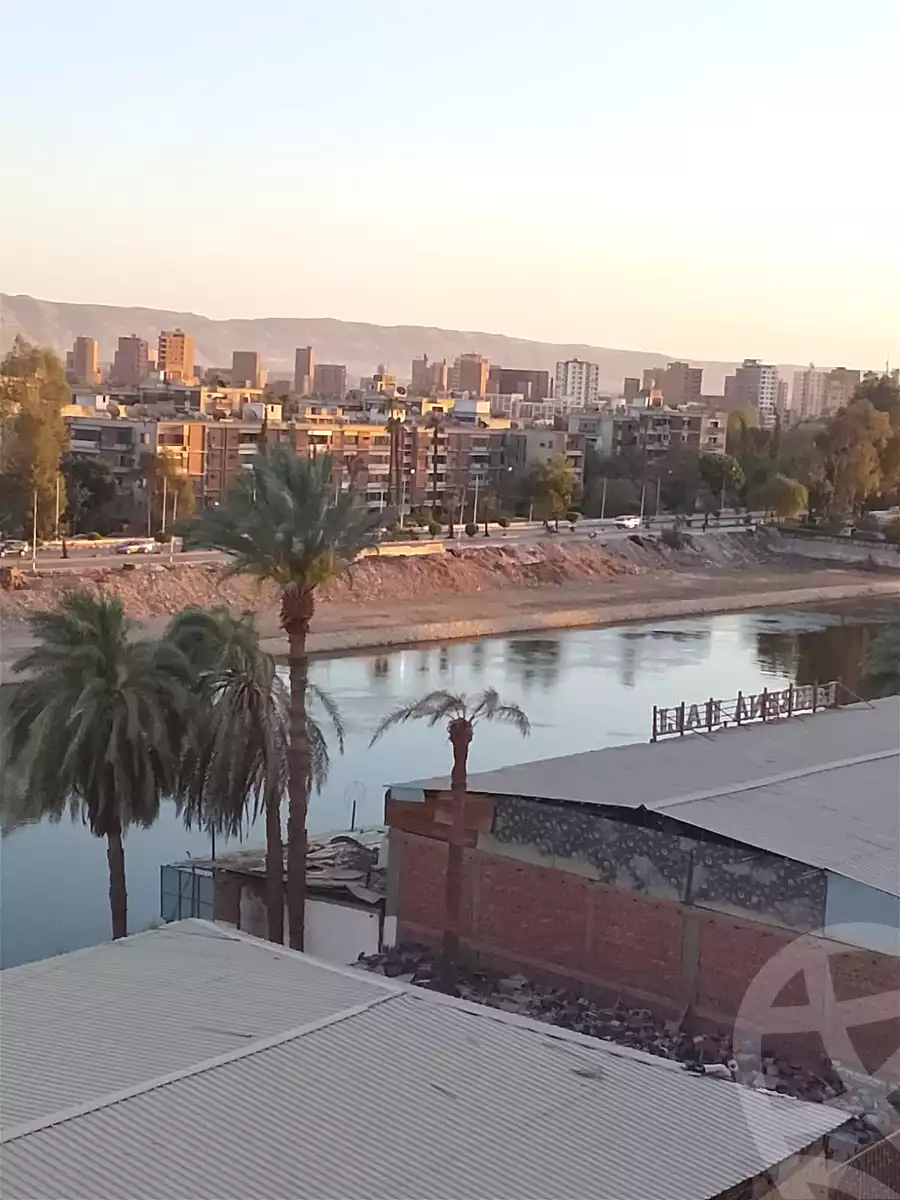 https://aqarmap.com.eg/ar/listing/6970947-for-sale-asyut-asyut-city-el-azhar-st