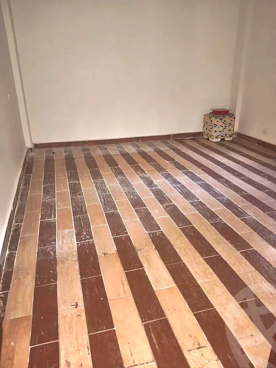 https://aqarmap.com.eg/en/listing/6971289-for-sale-alexandria-zezenia