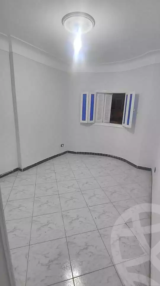 https://aqarmap.com.eg/ar/listing/6971364-for-sale-alexandria-sydy-bshr-sydy-bshr-bhry-gamal-abd-el-nasir-st
