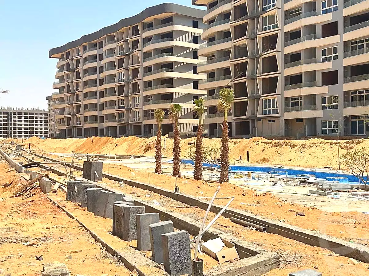 https://aqarmap.com.eg/en/listing/6971436-for-sale-cairo-new-administrative-capital-r7-midtown-condo