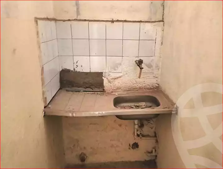 https://aqarmap.com.eg/en/listing/6971628-for-sale-cairo-helwan-el-shareaa-el-sharby-st